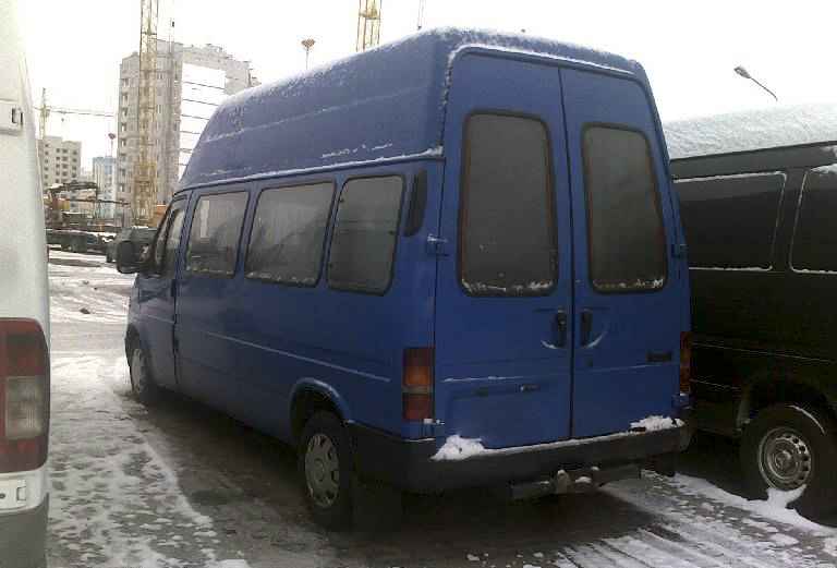 Заказ микроавтобуса из Санкт-Петербург в Ильичево