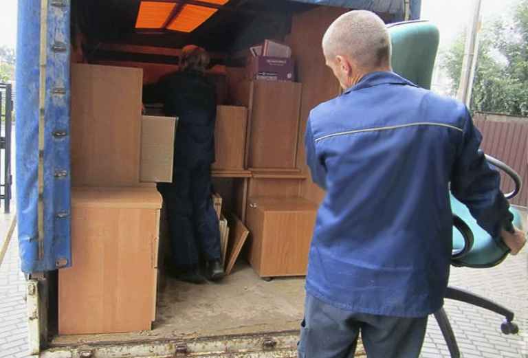 Заказать грузовой автомобиль для транспортировки мебели : Личные вещи из Владимира в Мурома