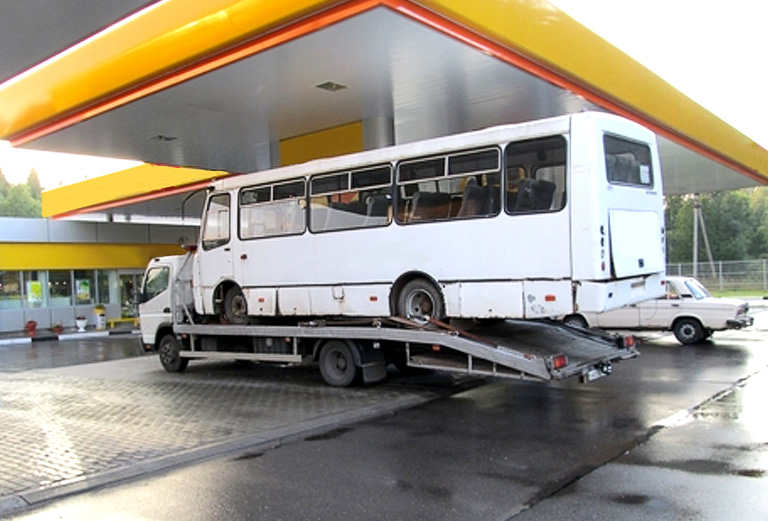 Перевозка автобуса из Ярославля в Магадана